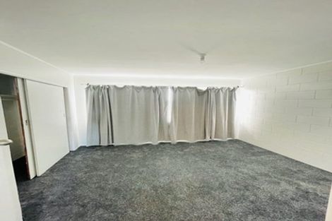 Photo of property in 5/45 Kenderdine Road, Papatoetoe, Auckland, 2025