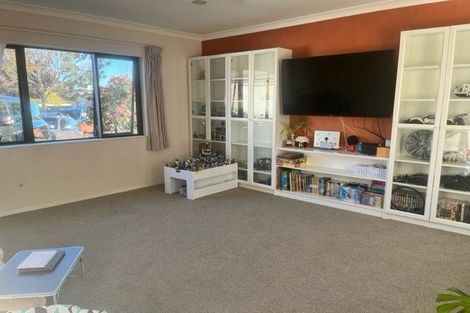 Photo of property in 15 Cellbridge Place, East Tamaki, Auckland, 2016