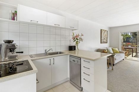 Photo of property in 1/126 Stredwick Drive, Torbay, Auckland, 0630