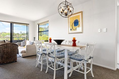 Photo of property in 33 Hihitahi Rise, Paihia, 0200