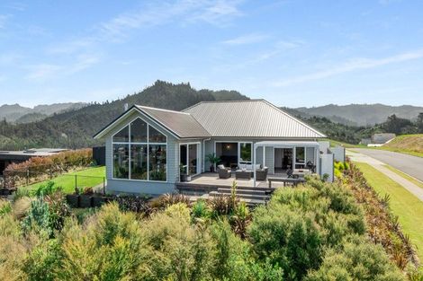 Photo of property in 17 Azimuth Road, Tairua, 3508