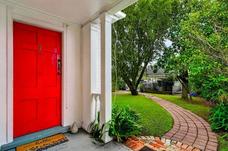 Photo of property in 5/56 Beresford Street, Bayswater, Auckland, 0622