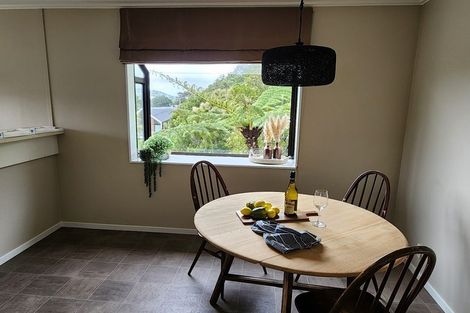 Photo of property in 6 Lytton Street, Wadestown, Wellington, 6012