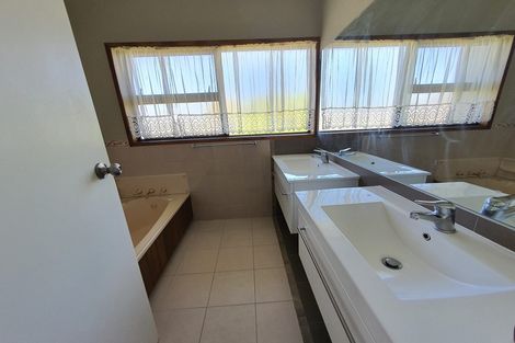 Photo of property in 227 Bucklands Beach Road, Bucklands Beach, Auckland, 2012