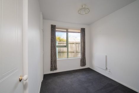 Photo of property in 12 Murfitt Place, Sockburn, Christchurch, 8042