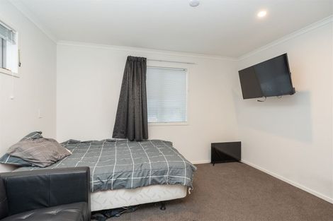 Photo of property in 31 Sandleigh Road, Hamilton Lake, Hamilton, 3204