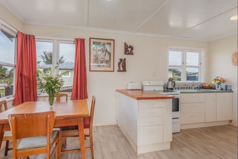 Photo of property in 15 Sefton Avenue, Highbury, Palmerston North, 4412