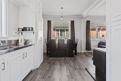 Photo of property in 18 Coopers Road, Dallington, Christchurch, 8061