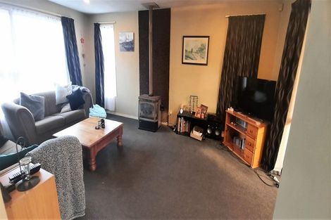 Photo of property in 15 Inverell Place, North New Brighton, Christchurch, 8083