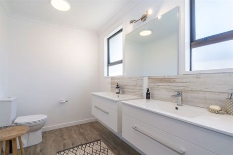 Photo of property in 13 Kerr Street, Karitane, Waikouaiti, 9471