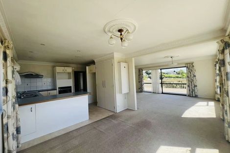 Photo of property in 94 Langana Avenue, Browns Bay, Auckland, 0630