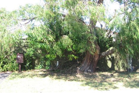 Photo of property in 1/68 Glamorgan Drive, Torbay, Auckland, 0630