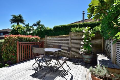Photo of property in 1/85 Kowhai Road, Mairangi Bay, Auckland, 0630