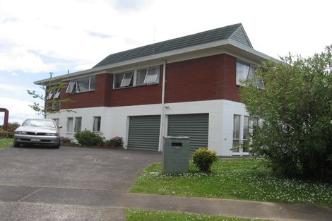 Photo of property in 7 Rapley Place, Papatoetoe, Auckland, 2025