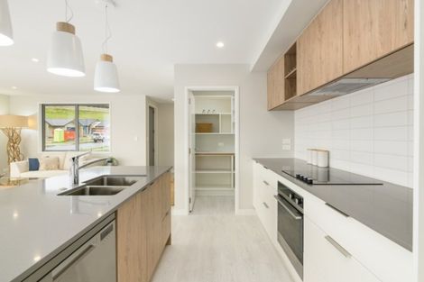 Photo of property in 128 Whakaturou Crescent, Pyes Pa, Tauranga, 3112