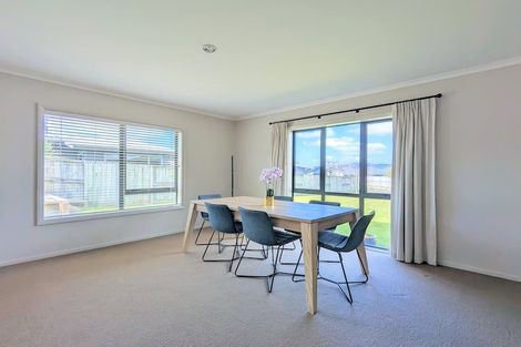 Photo of property in 51 Hamon Place, Pukehangi, Rotorua, 3015