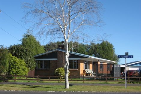 Photo of property in 5 Fairview Street, Fairview Downs, Hamilton, 3214