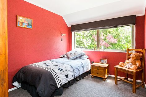 Photo of property in 570 Featherston Street, Roslyn, Palmerston North, 4414