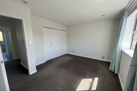 Photo of property in 9b Mackwood Place, Birkdale, Auckland, 0626