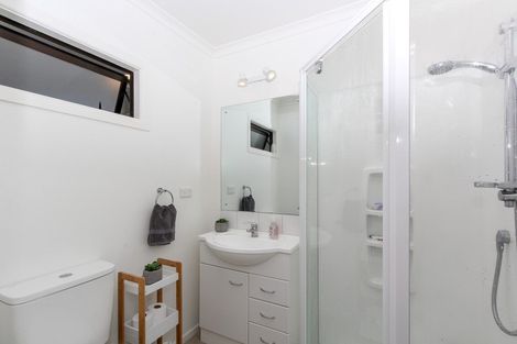 Photo of property in 22 Crownhill Street, Spotswood, New Plymouth, 4310