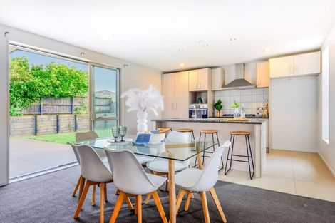 Photo of property in 18 Te Ironui Place, Huntington, Hamilton, 3210