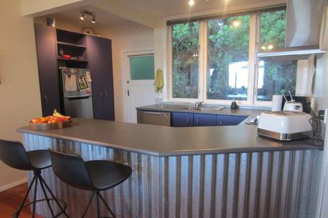Photo of property in 49 London Road, Korokoro, Lower Hutt, 5012