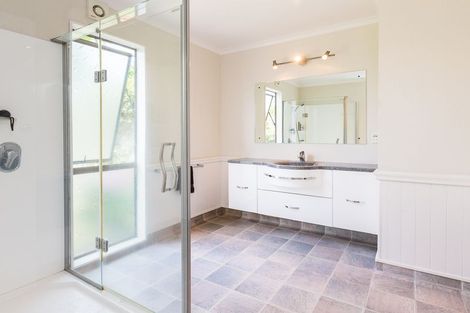 Photo of property in 570 Featherston Street, Roslyn, Palmerston North, 4414