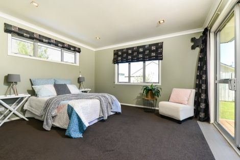 Photo of property in 13 Isobel Hodgson Drive, Cambridge, 3434