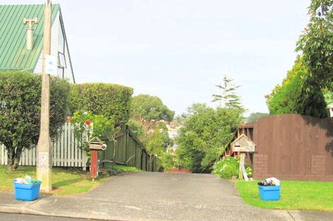 Photo of property in 35 Amorino Drive, Red Beach, 0932