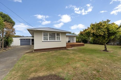Photo of property in 24 Hunter Street, Normanby, Hawera, 4614