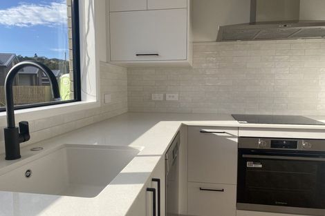 Photo of property in 11 Oioi Lane, Poike, Tauranga, 3112