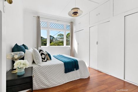 Photo of property in 31 Ngaio Gorge Road, Ngaio, Wellington, 6035