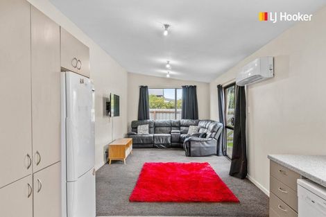 Photo of property in 101 Oxford Street, South Dunedin, Dunedin, 9012