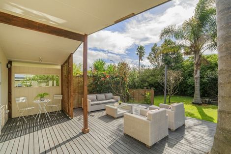 Photo of property in 22 Catherine Crescent, Whitianga, 3510