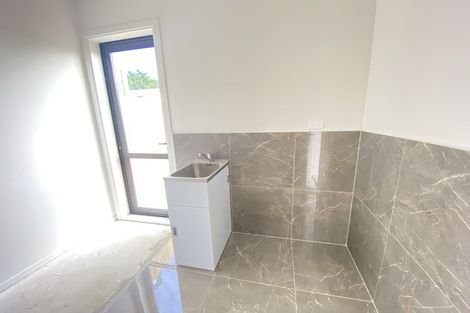 Photo of property in 6a Geordie Street, Henderson, Auckland, 0612