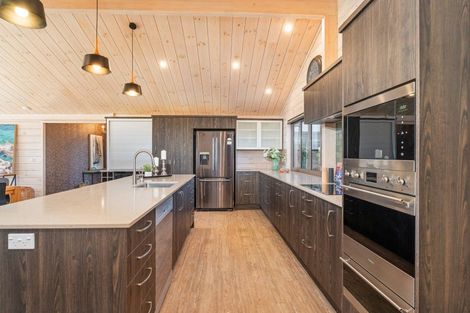 Photo of property in 97 Orchard Road, Hahei, Whitianga, 3591