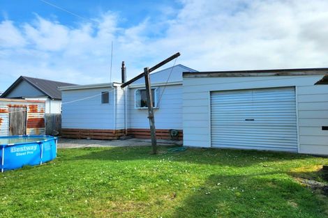 Photo of property in 62 Hall Street, Cobden, Greymouth, 7802