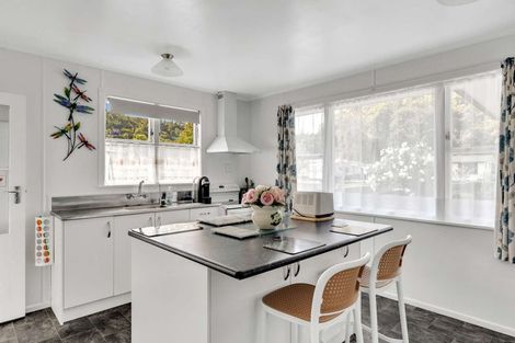 Photo of property in 28 Massey Road, Mangapapa, Gisborne, 4010