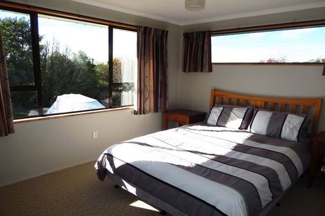 Photo of property in 11 Oban Street, Holmes Hill, Oamaru, 9401