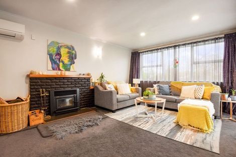 Photo of property in 17 Glenfield Road, Owhata, Rotorua, 3010