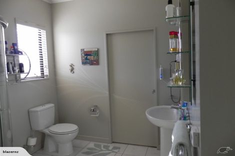 Photo of property in 334a Rosetta Road, Raumati Beach, Paraparaumu, 5032