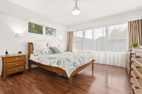 Photo of property in 29 Pooley Street, Pakuranga Heights, Auckland, 2010