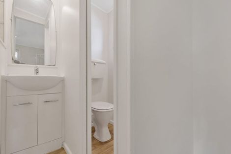 Photo of property in 20 Holton Road, Amberley, 7481