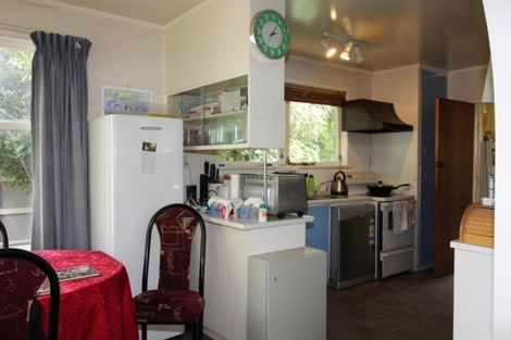 Photo of property in 17 Temuri Place, Glendene, Auckland, 0602