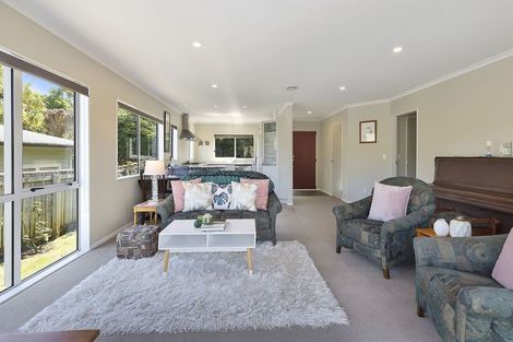 Photo of property in 4 Corlett Road, Plimmerton, Porirua, 5026