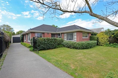 Photo of property in 11 Colwyn Street, Bryndwr, Christchurch, 8053