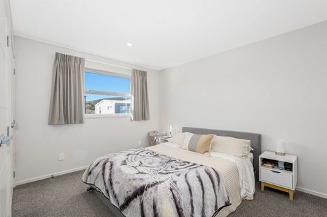 Photo of property in 15 Kamana Way, Kenepuru, Porirua, 5022
