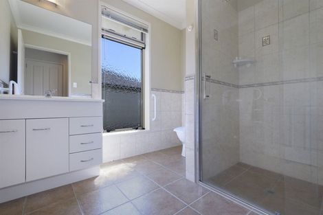 Photo of property in 109 Waikite Road, Welcome Bay, Tauranga, 3175