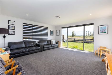 Photo of property in 31 Te Hurunui Drive, Pegasus, 7612