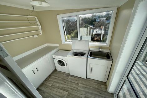 Photo of property in 72 Kaikorai Valley Road, Kaikorai, Dunedin, 9010